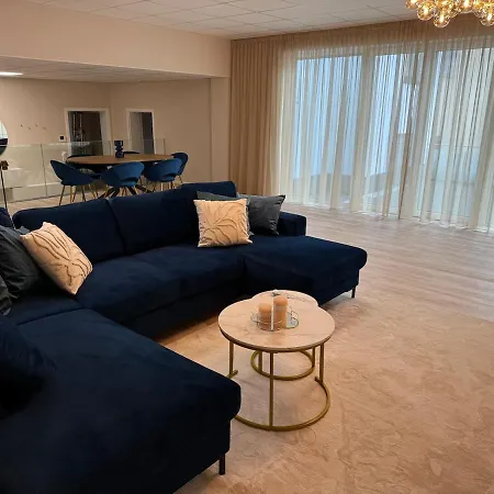 Apartment City-apartment